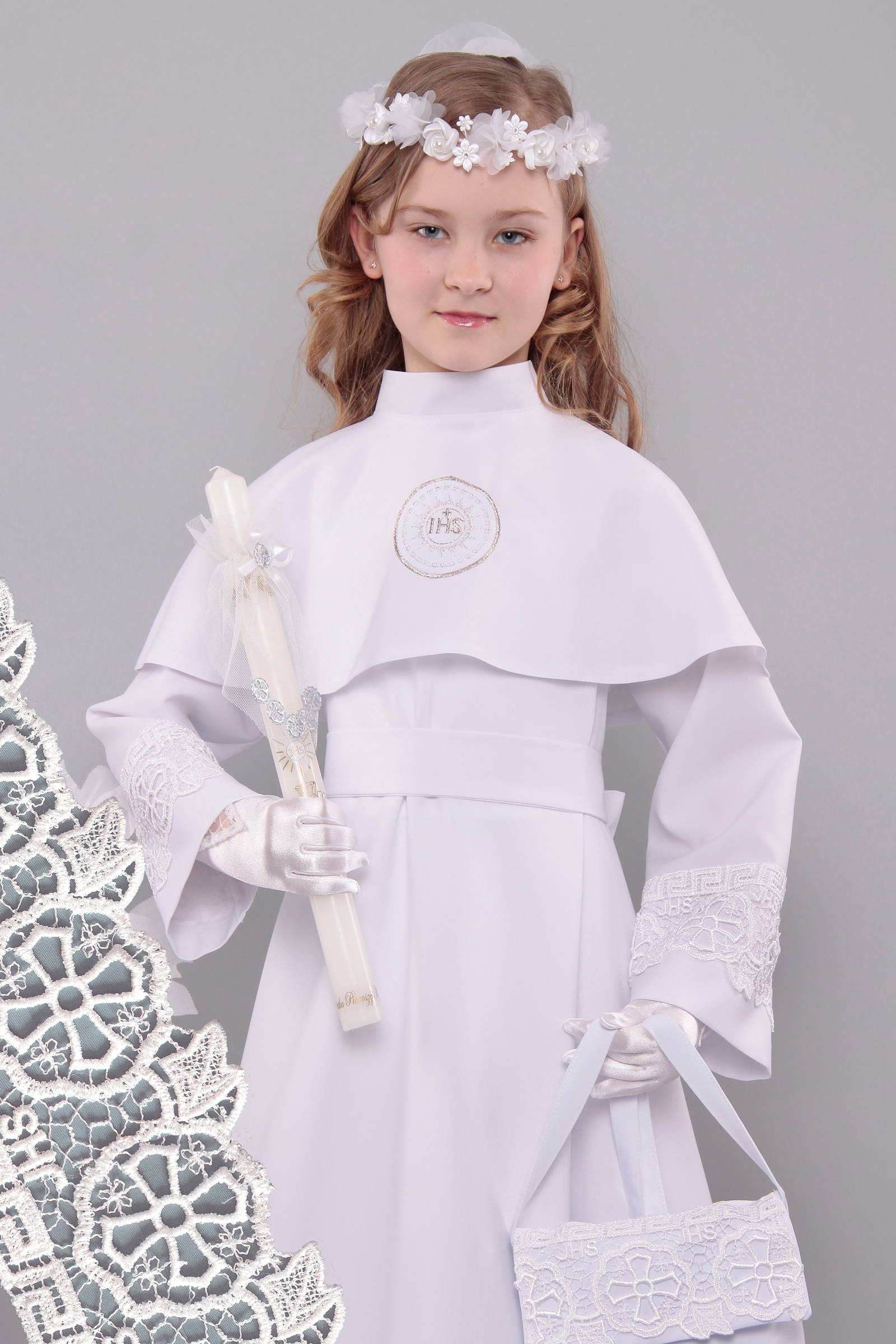Robe de communion avec guipure 6/UK-RS1 - obraz 1