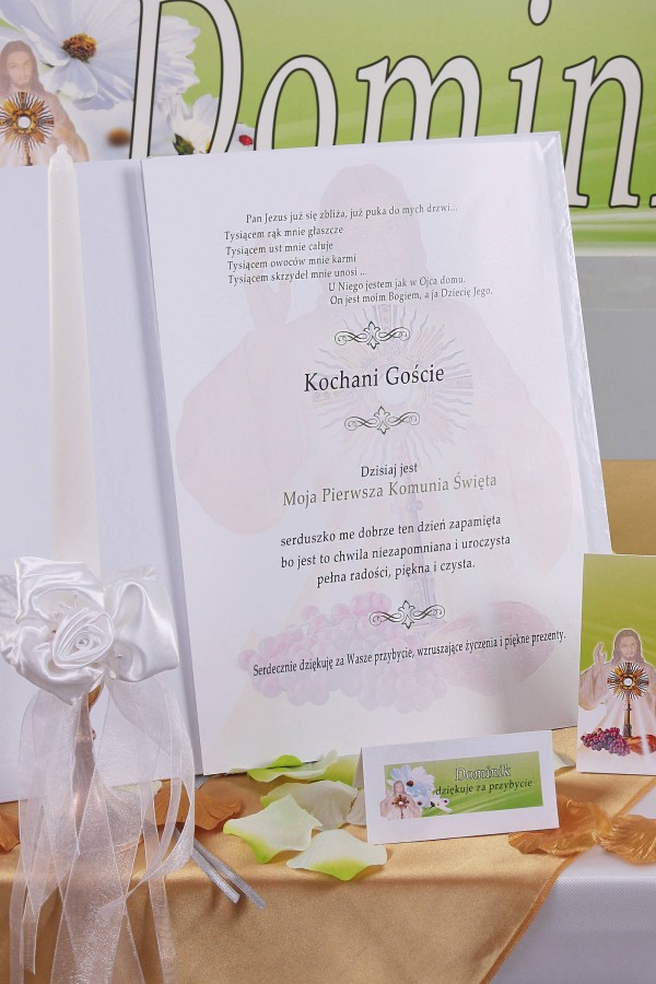 Personalized communion souvenir book - Bławatek Personalized communion souvenir book - Bławatek - obraz 1